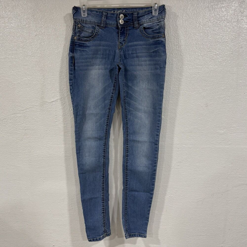 Wallflower Women's Size 0 Low-Rise Skinny Jegging Blue Stretch Denim Jeans